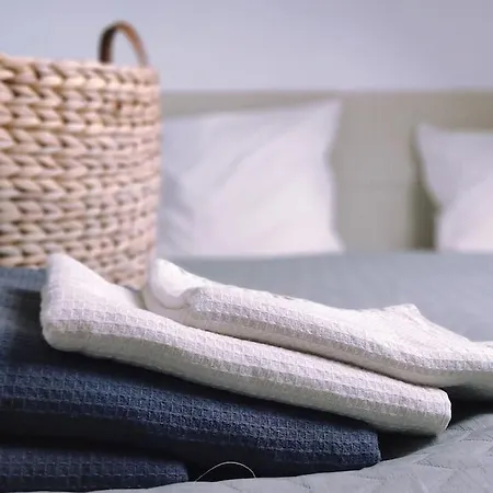 The Gast-house : Family