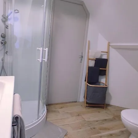 The Gast-house : Family