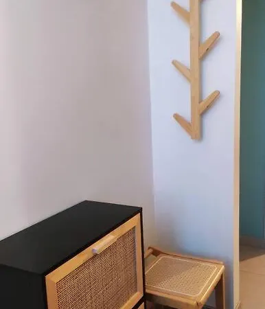 The Gast-house : Family アパート イシニー・シュル・メール