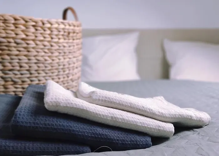 The Gast-house : Family